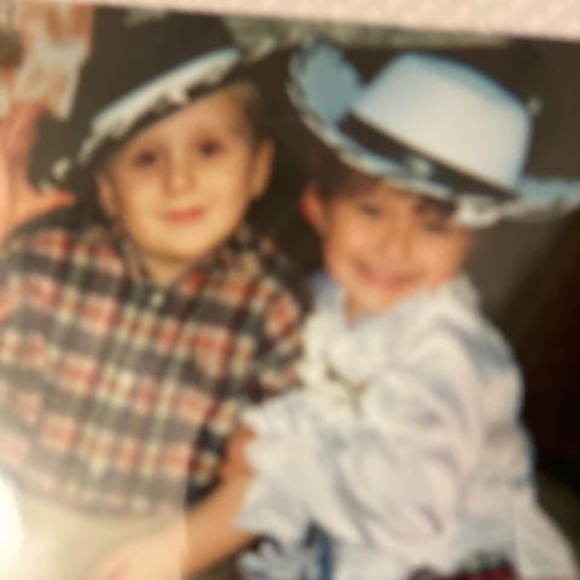 Meet your Posher, Marilyn - Picture 1 of 1